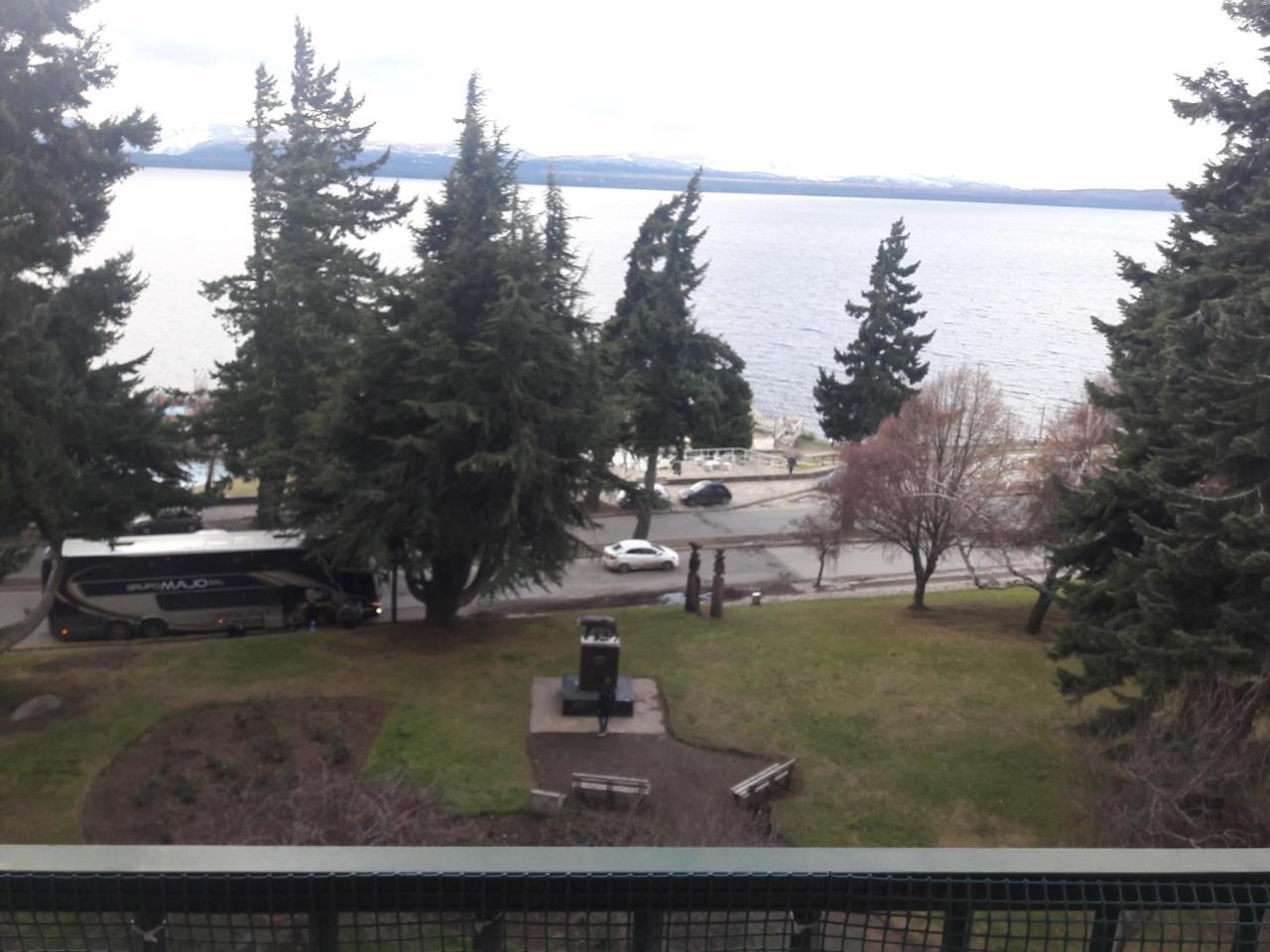 Апартаменты Departamento Vista Huapi Сан-Карлос-де-Барилоче Экстерьер фото